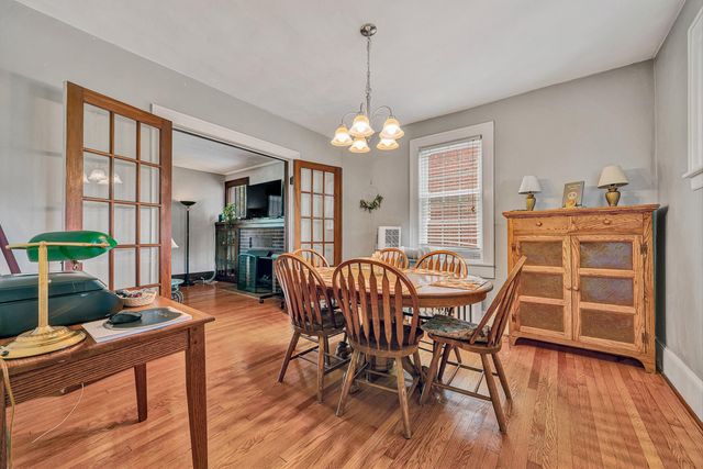 2710 Hillcrest AVE NW, Roanoke, VA 24012