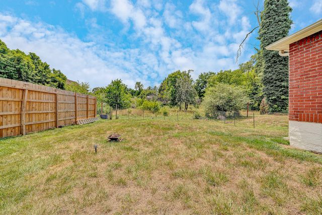 2710 Hillcrest AVE NW, Roanoke, VA 24012