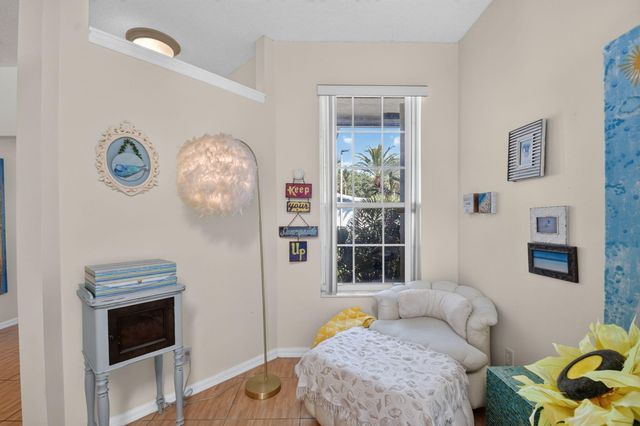 3162 Via Poinciana 6, Lake Worth, FL 33467