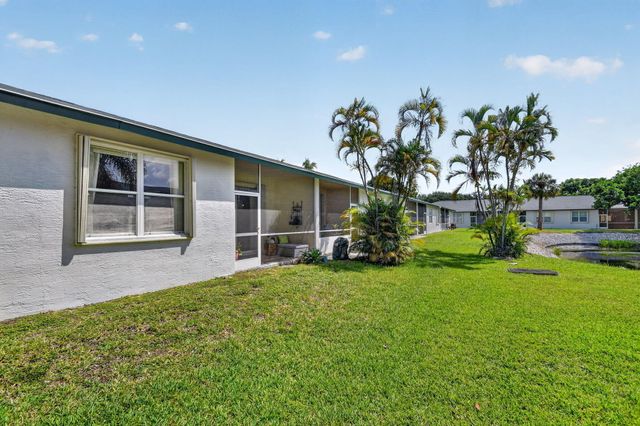 3162 Via Poinciana 6, Lake Worth, FL 33467