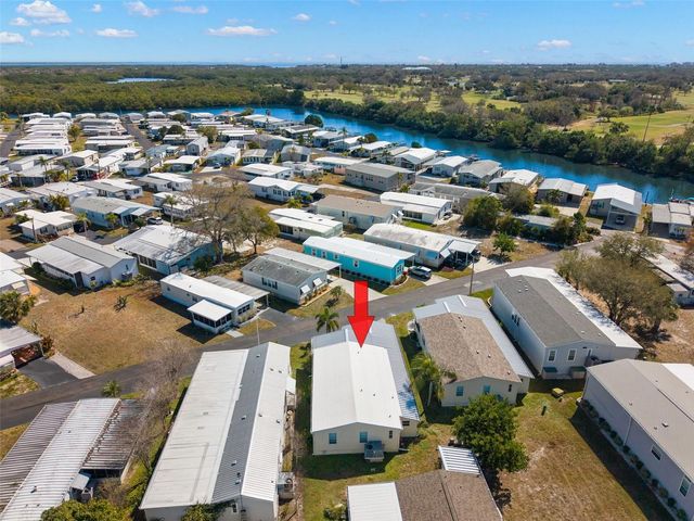 7106 MOUNT ESSEX DRIVE NE 494, St Petersburg, FL 33702