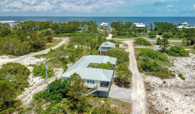 439 Kinzalow Lane, Gulf Shores, AL 36542