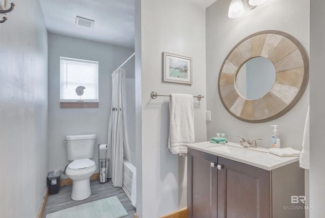 439 Kinzalow Lane, Gulf Shores, AL 36542