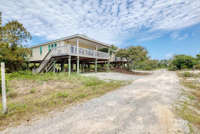 439 Kinzalow Lane, Gulf Shores, AL 36542