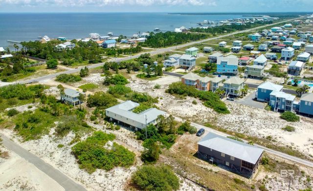 439 Kinzalow Lane, Gulf Shores, AL 36542