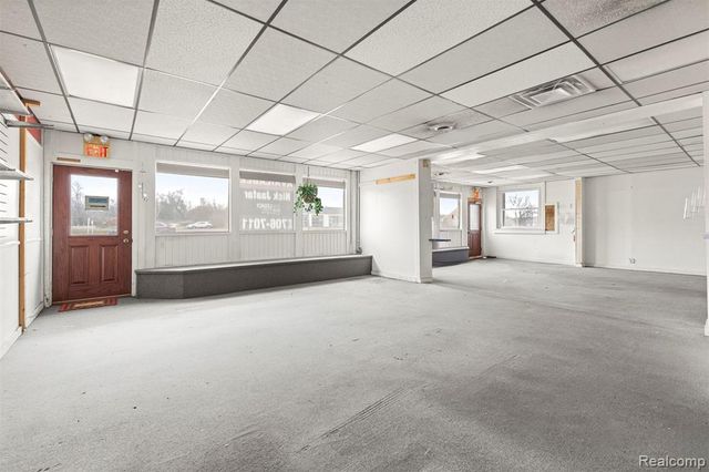26905 Plymouth Road, Redford, MI 48239
