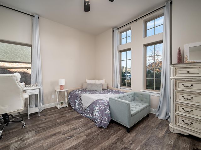 261 Heritage Way, Bullard, TX 75757