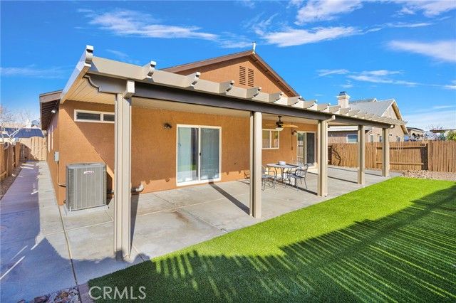 11979 Luna, Victorville, CA 92392