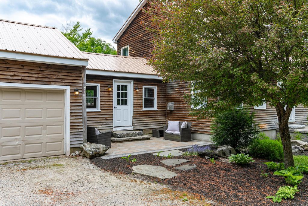 298-1B Main Street, Oxford, ME 04270 — photo 4
