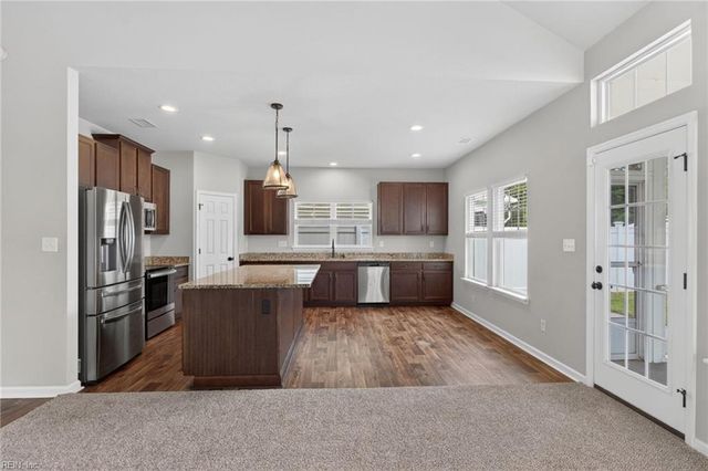 142 Blessing CIR, Suffolk, VA 23434