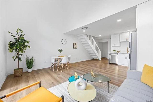 163 Pineview, Irvine, CA 92620