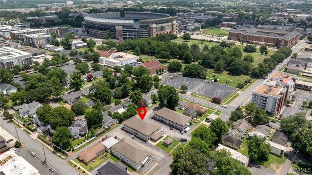 1212 12th 17, Tuscaloosa, AL 35401