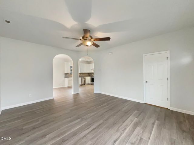 722 Blue Lake Drive, Mebane, NC 27302