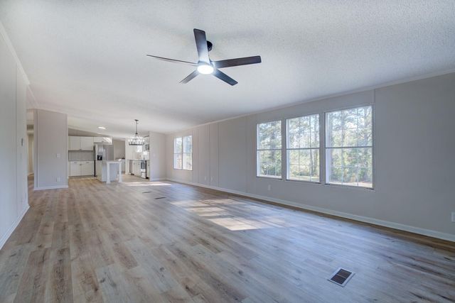 1008 Wrens Highway, Thomson, GA 30824