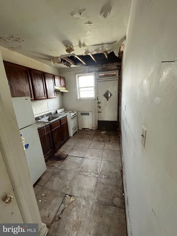 Image 14 of property listing at 2500 QUANTICO AVE, Baltimore, MD 21215