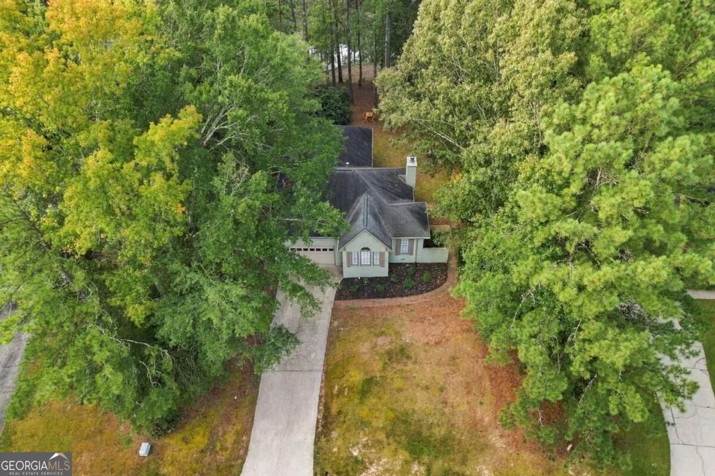2806 SW Brookwest Drive SW, Marietta, GA 30064 — exterior