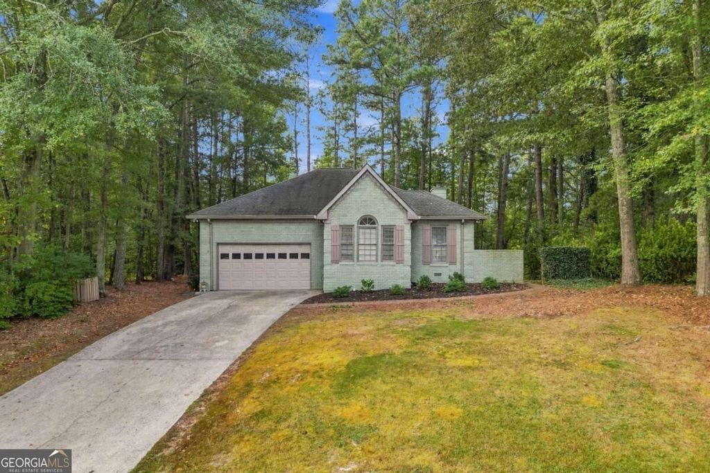 2806 SW Brookwest Drive SW, Marietta, GA 30064 — photo 2