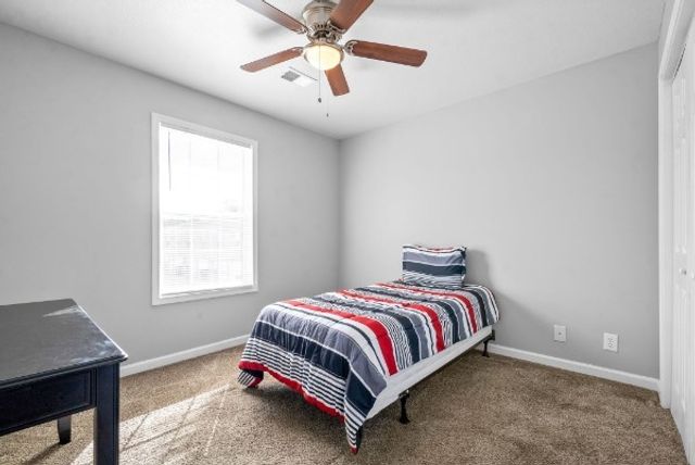 535 Lafayette Rd Lot 8 Bldg B, Clarksville, TN 37042