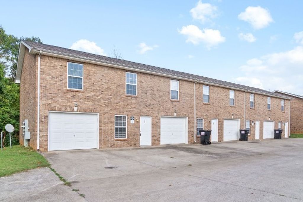535 Lafayette Rd Lot 8 Bldg B, Clarksville, TN 37042