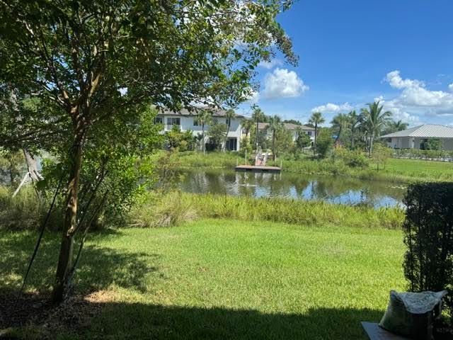 551 PIONEER Way, Royal Palm Beach, FL 33411