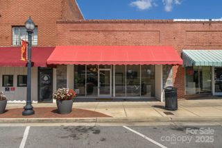 108 W Virginia Avenue, Bessemer City, NC 28016