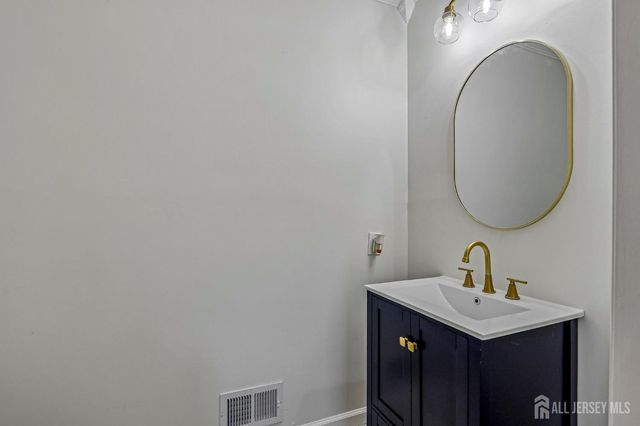 1635 Mabel Street, Piscataway, NJ 08854