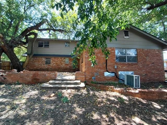 3432 N Glenoaks Drive, Midwest City, OK 73110