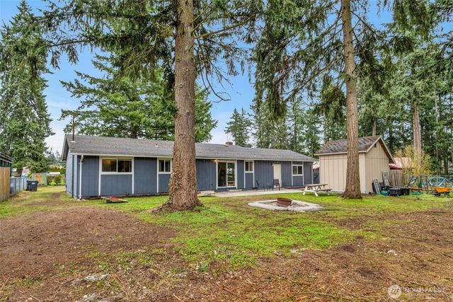 15802 64th Avenue Court East, Puyallup, WA 98375