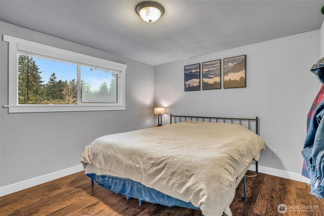 15802 64th Avenue Court East, Puyallup, WA 98375