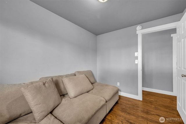 15802 64th Avenue Court East, Puyallup, WA 98375