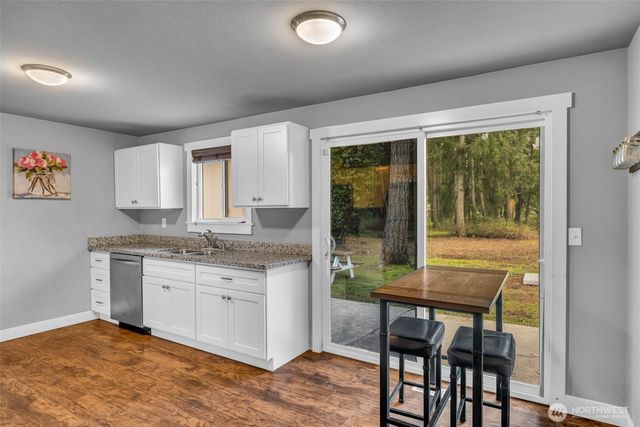 15802 64th Avenue Court East, Puyallup, WA 98375