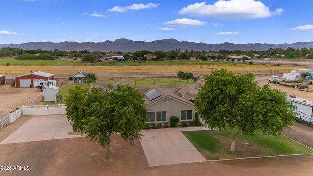 6816 N 171ST Drive, Waddell, AZ 85355