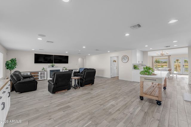 6816 N 171ST Drive, Waddell, AZ 85355
