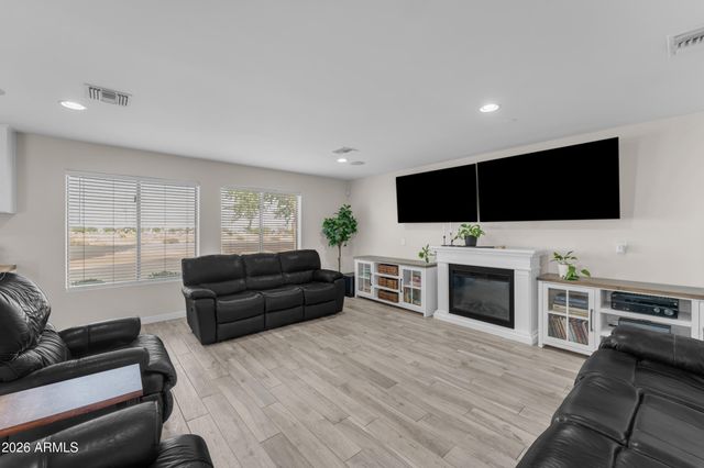 6816 N 171ST Drive, Waddell, AZ 85355