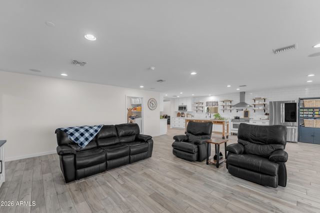 6816 N 171ST Drive, Waddell, AZ 85355