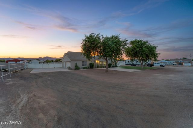 6816 N 171ST Drive, Waddell, AZ 85355
