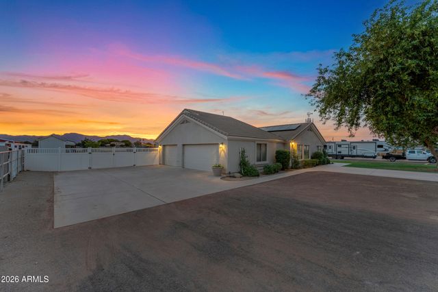 6816 N 171ST Drive, Waddell, AZ 85355