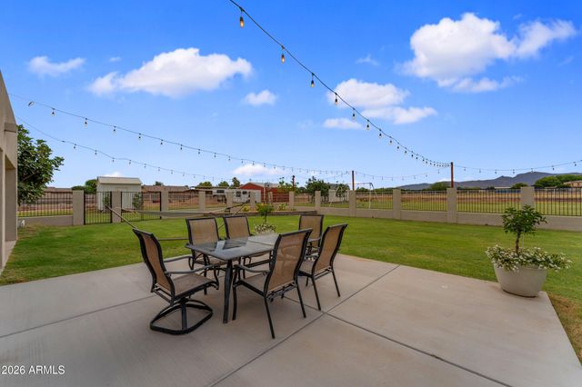 6816 N 171ST Drive, Waddell, AZ 85355