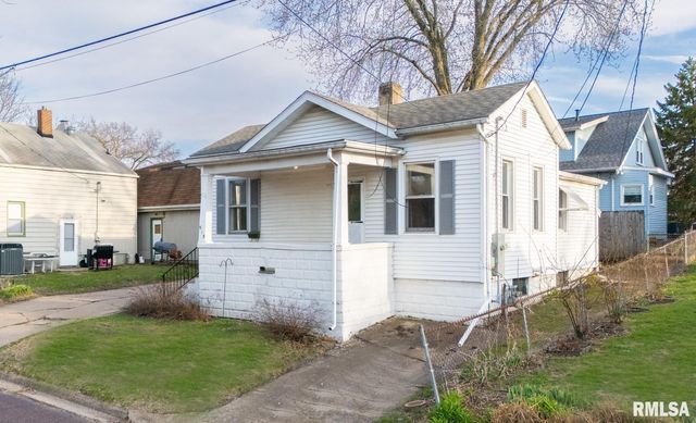 918 MARGARET Street, Pekin, IL 61554