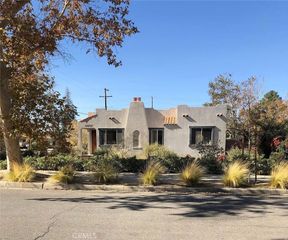 44701 Fig Avenue, Lancaster, CA 93534