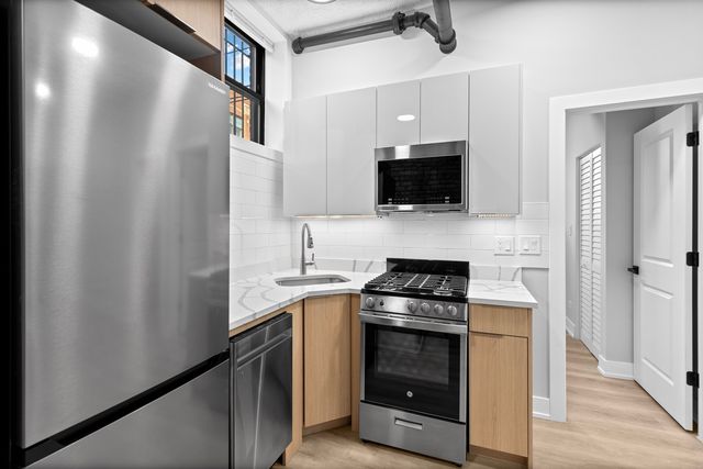 1649 W JONQUIL Terrace GE, Chicago, IL 60626