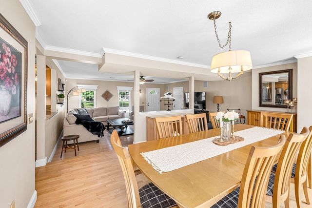 89 Kane Brothers Cir, Westfield, MA 01085