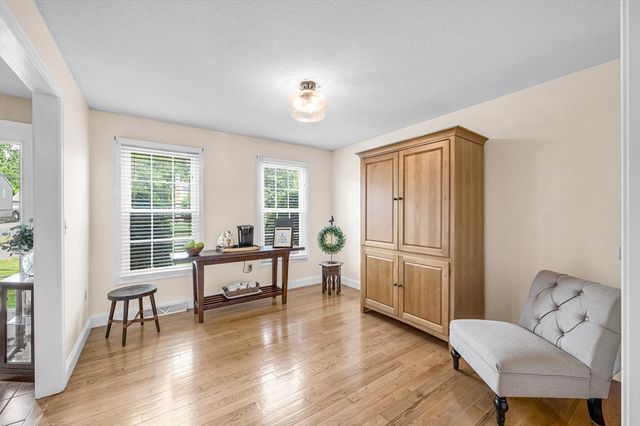 89 Kane Brothers Cir, Westfield, MA 01085