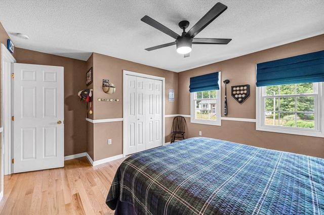 89 Kane Brothers Cir, Westfield, MA 01085