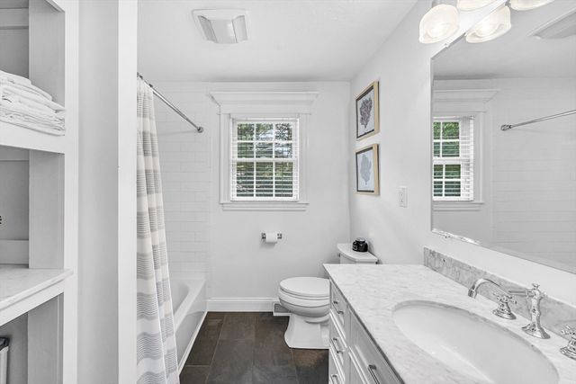 89 Kane Brothers Cir, Westfield, MA 01085