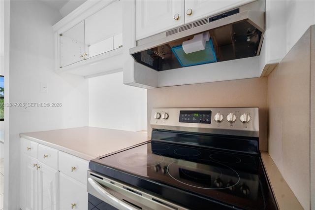 1891 N 61st Avenue B215, Hollywood, FL 33024