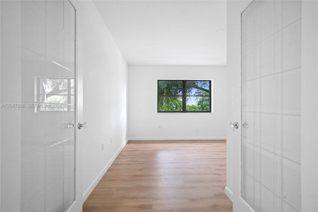 1891 N 61st Avenue B215, Hollywood, FL 33024