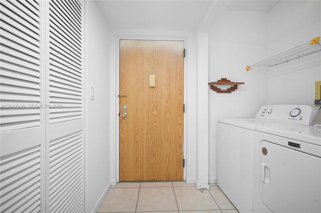 1891 N 61st Avenue B215, Hollywood, FL 33024