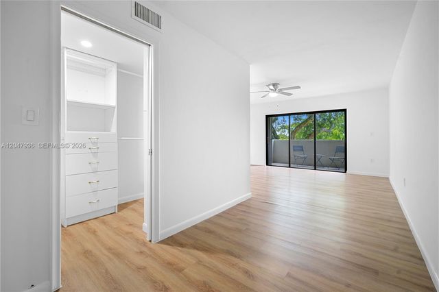 1891 N 61st Avenue B215, Hollywood, FL 33024