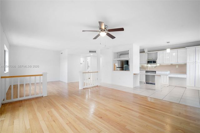 1891 N 61st Avenue B215, Hollywood, FL 33024